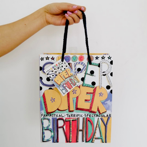 Bolsa para regalo SUPER DUPER BIRTHDAY (23 x 13 x 33 cm)